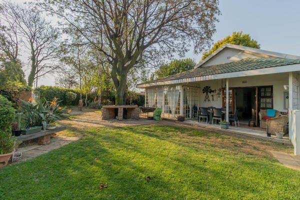 Charming 3-Bedroom Home with Flatlet in Dal Fouche

This stunning 3-bedroom, 2-bathroom home in Dal Fouche offers the perfect blend ...