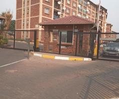 Apartment / Flat for sale in Karenpark