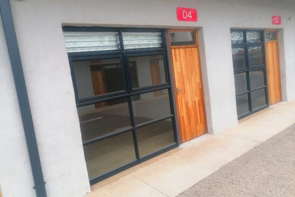 The Unit is 30m&#178; Ground Floor + 15m2 Mezzanine Floor

Free Wi-Fi and Business ...