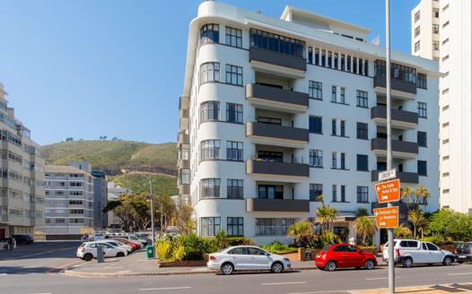 1 Bedroom Apartment / Flat for sale in Sea Point