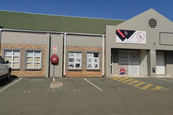 Office / Selective Retail unit for Sale in Hughes located within a Secure Business Park ...