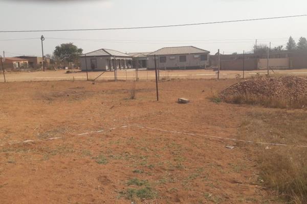 This Spacious Prime piece of land Is a Gem situated Near Mankeng Hospital.

This Land is 500m Squared and Is situated in a secured ...