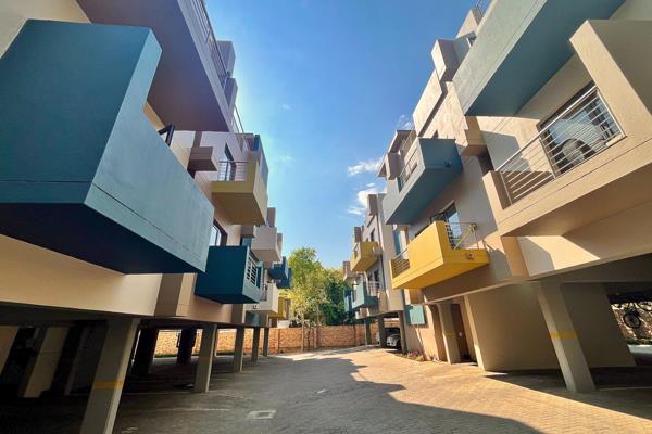 1 Bedroom Apartment for Sale in Hatfield

Reduced, Let&#39;s Talk Price - R695 000.00!

Located in a prime tenant location for student ...