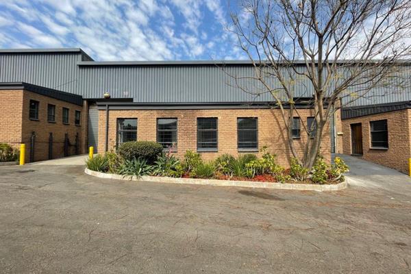 This 362-square-meter industrial unit in Halfway House, Midrand, offers a versatile and ...