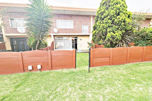 Welcome to your new home! This beautifully renovated duplex in the heart of Protea Gardens, Witfield, Boksburg, is perfect for you and ...