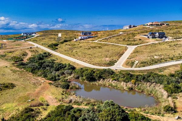 SOLE MANDATE

Discover a spectacular vacant stand for sale in the exclusive Outeniquasbosch Wildlife Village, offering breathtaking views and endless design possibilities for your dream home. Overlooking a tranquil dam teeming with wildlife and a lush green valley, this ...