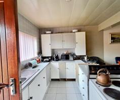 Apartment / Flat for sale in Witpoortjie