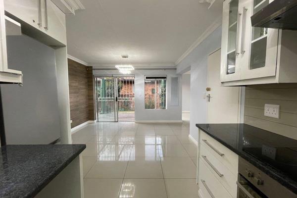 Charming Renovated 2-Bedroom Townhouse in Secure Lifestyle Estate!!

Discover the perfect blend of modern living and secure estate ...