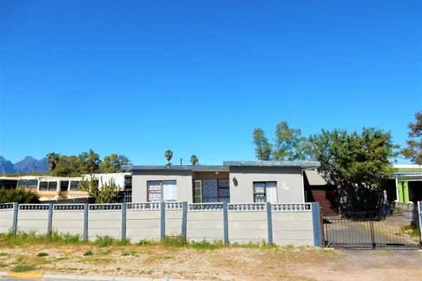 A house that might be perfect for your family...

This three-bedroom home has built-in ...