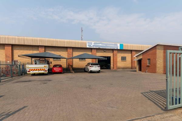 Unlock exceptional value with this top-tier workshop located in Marelden, strategically situated next to the R555 between Witbank and ...