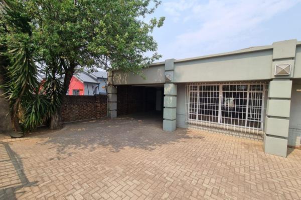 This versatile property measuring 400sqm is located in the heart of Northmead, Benoni. ...