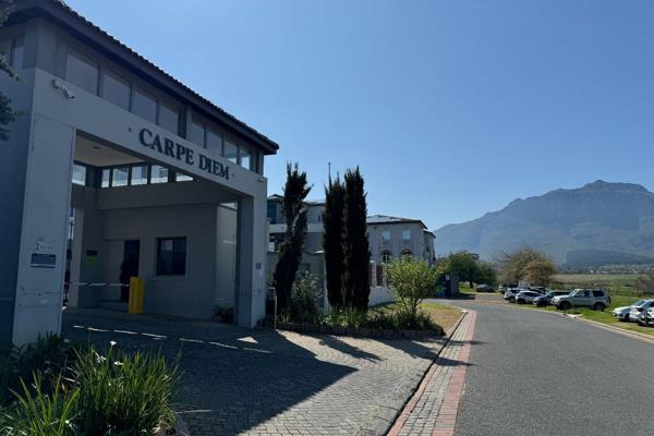 133 m&#178; office space to rent at Techno Park in Stellenbosch. Very neat, open plan ...