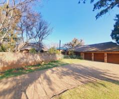 Farm for sale in Mooibank AH