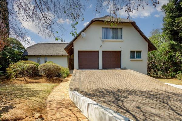 This spacious thatched family home offers an abundance of space and comfort. This is the ...