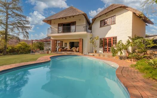 4 Bedroom House for sale in Bryanston