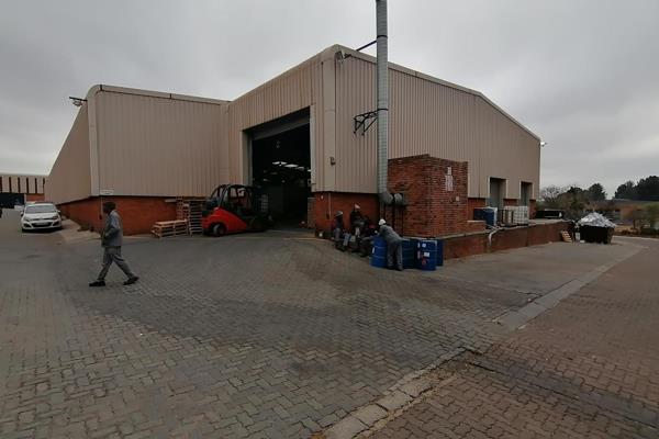 Warehouse  3189m&#178; in Randjespark, Midrand

A spacious 3189m&#178; warehouse is ...