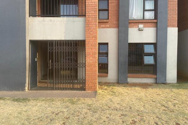 This 2 bedroom, 1 bathroom, ground floor unit is extremely secure with 24 hour security ...