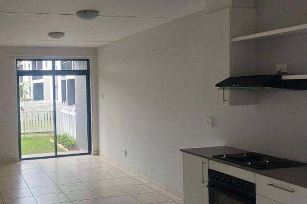 This apartment is situated on the ground floor .The apartment offers an open plan kitchen, fitted ,oven and hob. There is also space ...