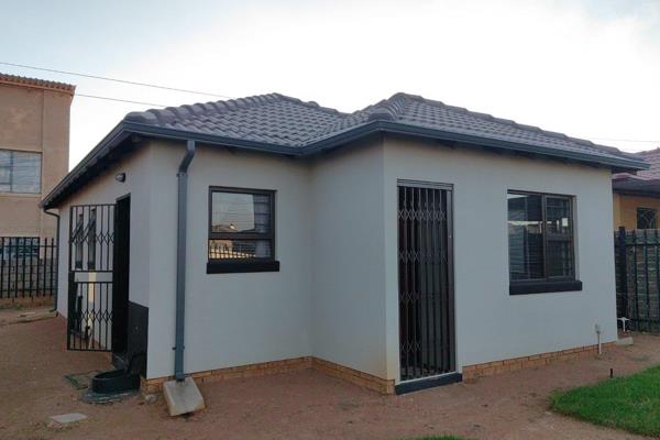 From just a gross salary of R19 000, you could own a brand new house.

A great ...