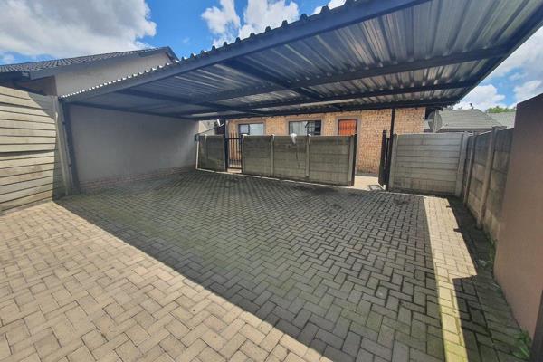 Looking for a comfortable and modern living space in Secunda? Look no further! This stylish 2-bedroom flat offers all the amenities you ...