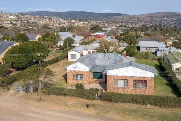 Discover your dream home nestled in the heart of Grahamstown! This charming 3-bedroom ...