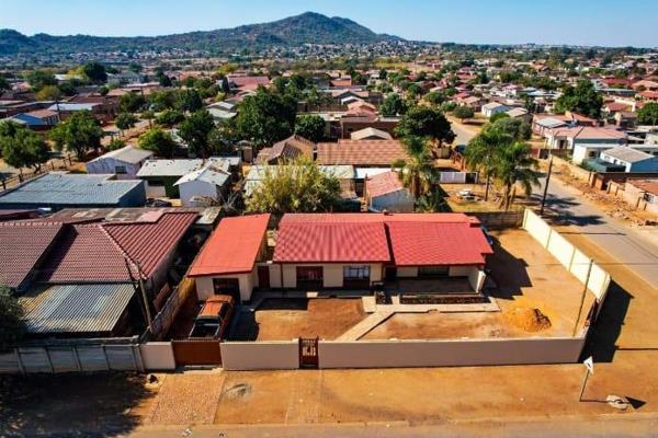 Two bedroom house available for rental in GA- rankuwa

This is Two bedroom  with  one  bathroom. 

The house features 

Two ...