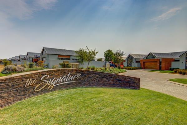 Nestled within the prestigious Serengeti Estates, this modern 3-bedroom home offers ...