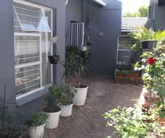 House for sale in Weltevreden Park