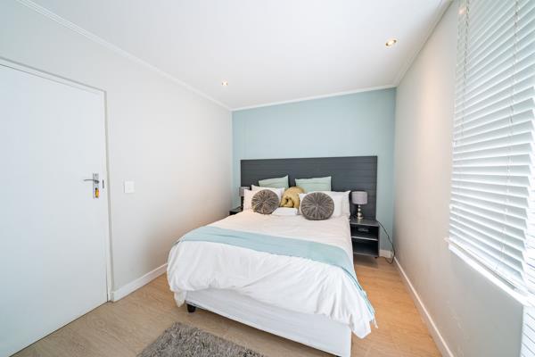 Airbnb friendly - once in a lifetime offer! 

Welcome to this stunning apartment in the heart of Rosebank, where you&#39;re greeted by ...