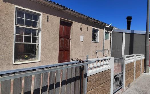 4 Bedroom House for sale in Tafelsig