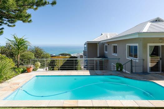 4 Bedroom House for sale in Camps Bay