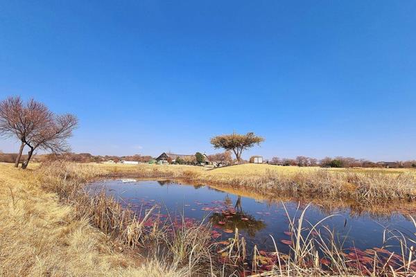 Your own green belt - your back is to nature!

This stand in Koro Creek is well situated, close to the clubhouse with a green belt at ...