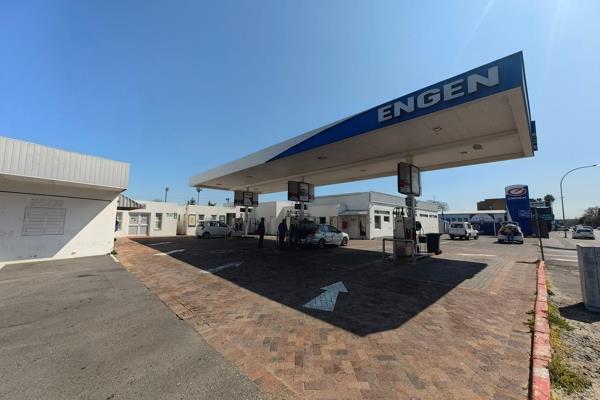 On Auction 16 October  - Filling Station, Showroom and Workshop - Business and Property

A Fantastic Opportunity to Unlock the Real Potential of This Site!

Located along the busy Van Riebeeck Road in Kuilsriver, this expansive ...