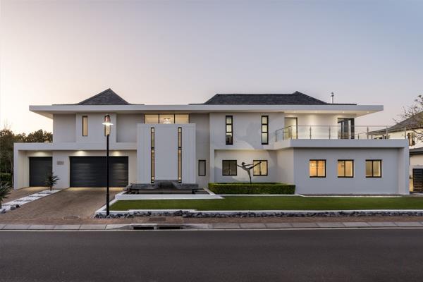 Architecture is reimagined as art with this bold, bespoke beauty. This breathtaking residence, situated right by the 2nd tee with 513 ...