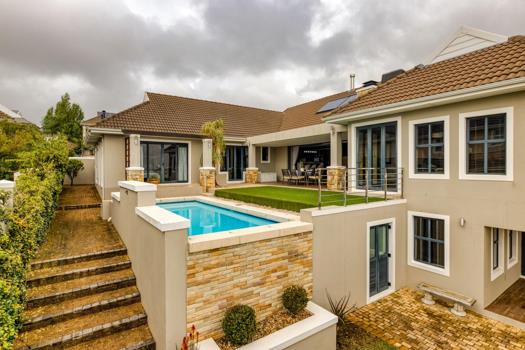 4 Bedroom House for sale in Zevenwacht Country Estate