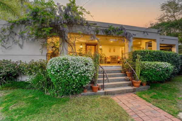 Nestled in the tranquil, tree-lined streets of Greenside, this beautifully designed home exudes both charm and contemporary elegance. ...