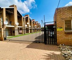 Apartment / Flat for sale in Witbank Ext 3