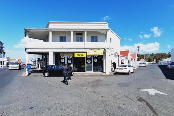 222 Main Road Wynberg, is home to a wonderful Commercial Building consisting of retail ...