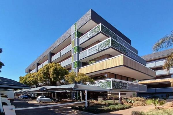 Discover a prime office space opportunity in Bedfordview! This 109 sqm office is ...