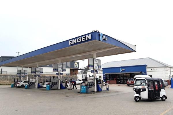 On Auction 16 October  - Leasehold Engen Filling Station (Property Lease and Business)

A rare opportunity in the heart of Cosmo City, Roodepoort, Johannesburg.

Strategically positioned on the corner of S Africa Drive and ...