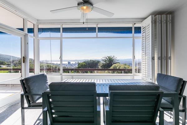 Stunning City Views in an Exclusive Location!

Nestled on the upper slopes of Lion&#39;s Head in Tamboerskloof, this remarkable unit ...