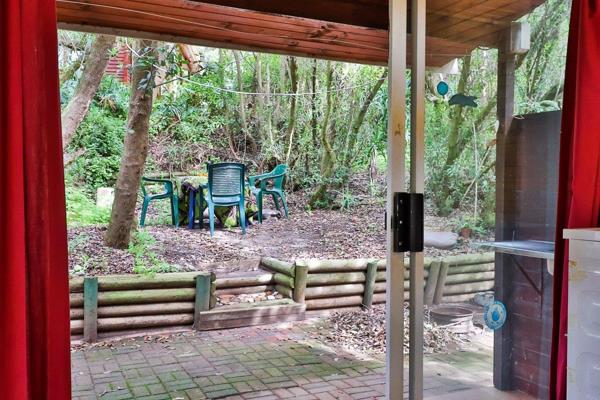 A tranquil, treed paradise in quiet country estate. Great position and the cabin situated at the feet of beautiful Milkwood&#39;s that ...