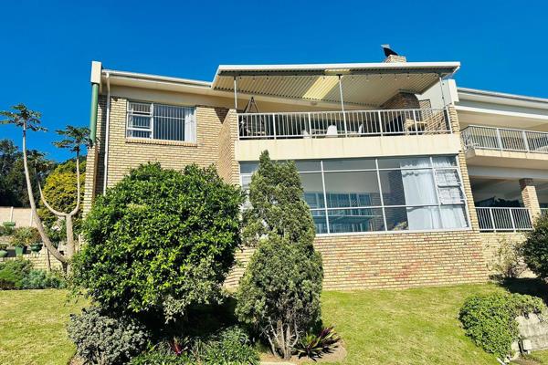 Low Maintenance Townhouse with Gorgeous Valley Views!  Discover Your Dream Home in Bonnie Doon Vista!

Don’t miss out on this ...