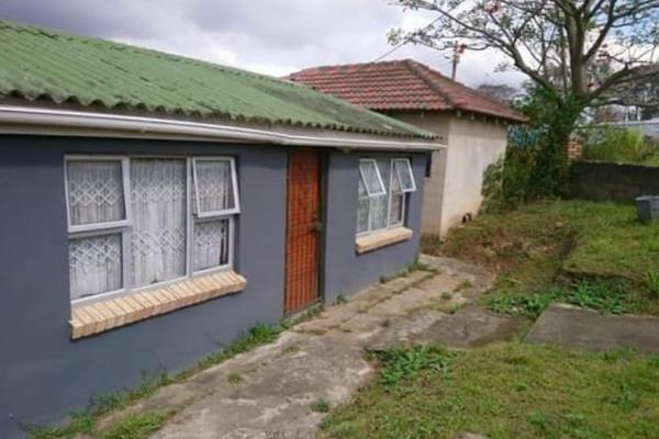 2 Bedroom Property For Sale in NU 1 Mdantsane

Looking for a comfortable and affordable home in a convenient location? 
Look no ...