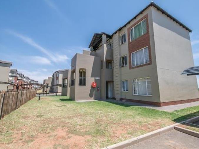 2 Bedroom Apartment / Flat to Rent in Montana