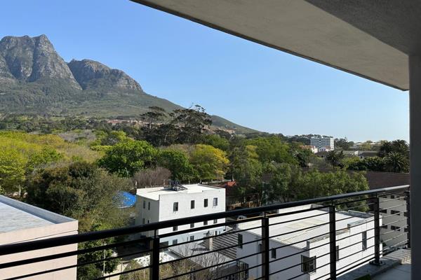 2-Bedroom Apartment for Rent in Milbrook Complex, available 1 Novmber. 

This bright and airy 2-bedroom apartment in the popular ...