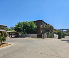Commercial ƽ̨ for sale in Silver Lakes