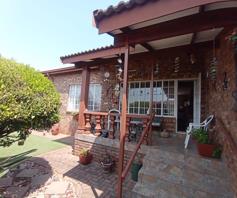 Townhouse for sale in Noordheuwel