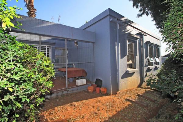 Unwind in Tranquility - Your Dream Home Awaits!
Nestled in the heart of Radiokop, this ...