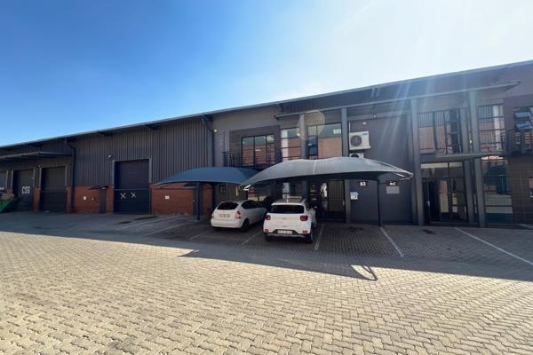 This industrial unit, available for rent in Laser Park, Roodepoort, offers 1,513 square ...